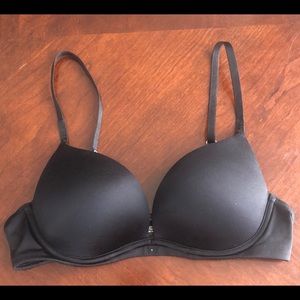Victoria’s Secret BioFit Bra Size 32C